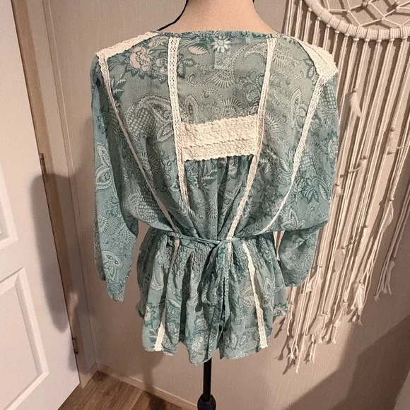 American Rag Teal Button-Down Blouse with Lace - Picture 3 of 8